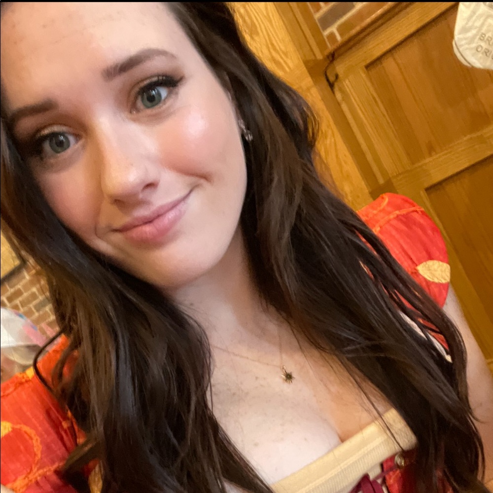 Meet your Posher, Paige